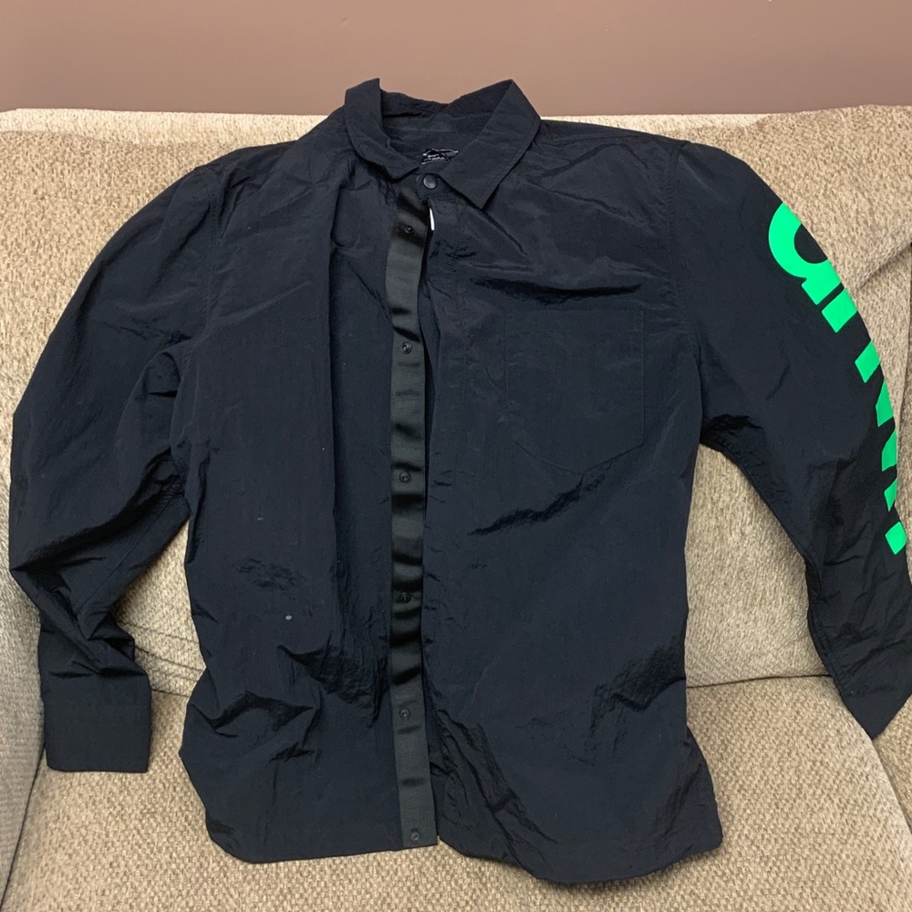 Brand New Chic Black Shirt w/ tags